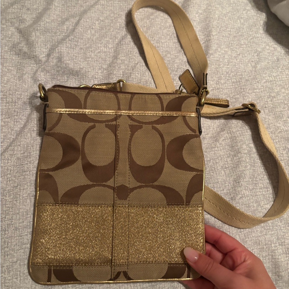 Coach Crossbody Purse - Picture 2 of 8